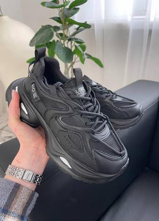 Чорні шкіряні кросівки lonza лонза