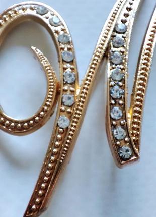 Брошь w буква м women золота со стразами женская абстракция буква дабл