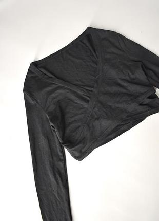 Черный боковой топ