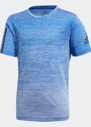 Футболка adidas