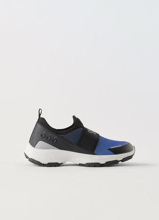 Кроссовки для мальчика zara