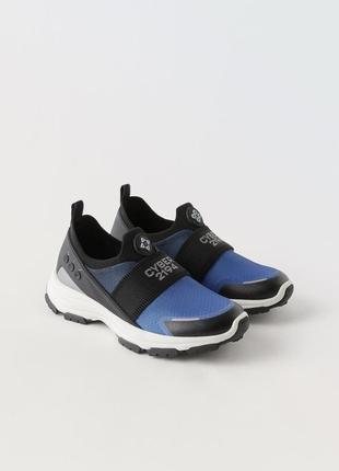 Кроссовки для мальчика zara