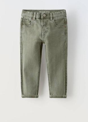 Джинси slim fit