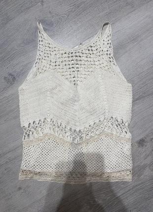 Вʼязаний топ