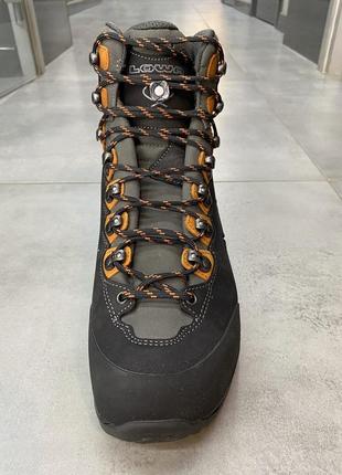 Черевики чоловічі трекінгові lowa camino gtx 41 р, чорний/помаранчевий (black/orange), високі похідні черевики2 фото