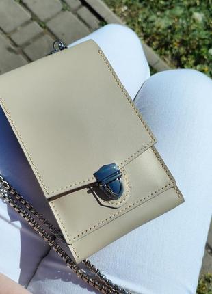 Кожаная сумка ручной работы. женская маленькая сумочка. белая сумка. сумка на лето.