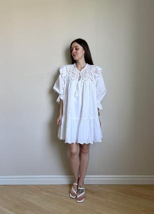 Чудова сукня із прошви від topshop, обʼємні рукави, вільний крій, легка тканина на підкладці