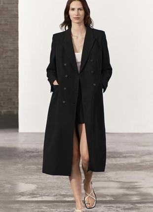 Приталенное пальто коллекции zw zara