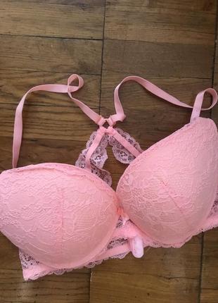 Бюстгальтер пуш-ап