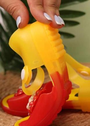 Босоніжки дитячі 3