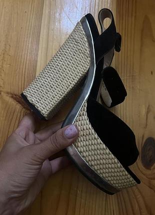 Обувь женская