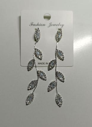 Сережки листочки