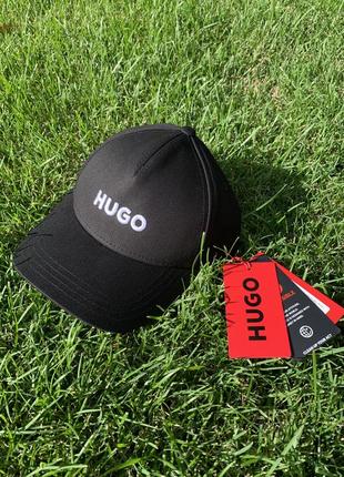 Кепка бейсболка hugo boss
