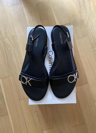 Босоножки кожаные calvin klein
