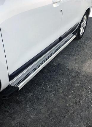 Боковые пороги porsche cayenne 2003-2010 rainbow (2 шт., алюминий) erkul