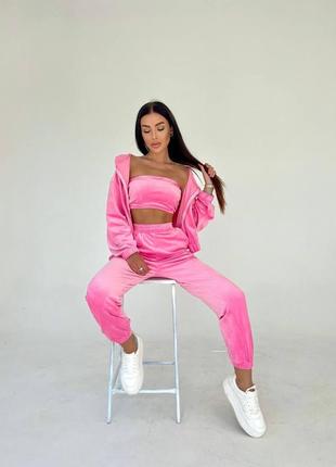 Спортивный костюм женский