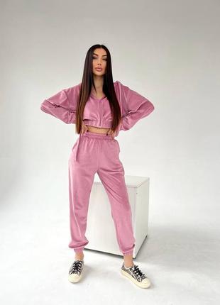 Спортивный костюм женский