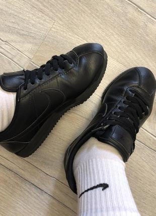 Кросівки nike cortez