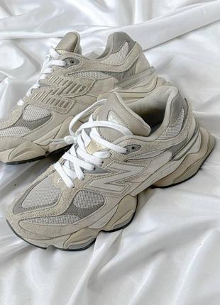 Женские кроссовки 9060 light grey