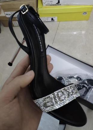 Скидка босоножки в стиле alexander wang 36