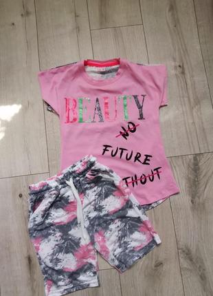 Яскравий дитячий літній костюм на 4 і 5 років