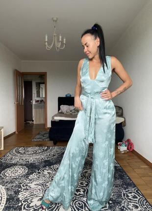 Сатиновый брючный комбинезон asos