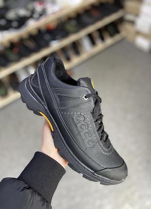 Мужские кожаные кроссовки черные ecco