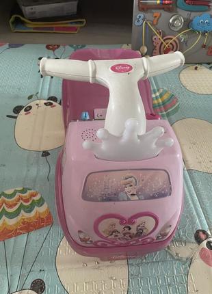 Дитяча машинка толокар