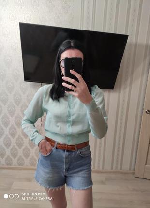Кардиган паутинка из натуральной ткани, полупрозрачный, нежный, классный на прохладное лето.
