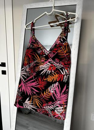 Яскрава майка