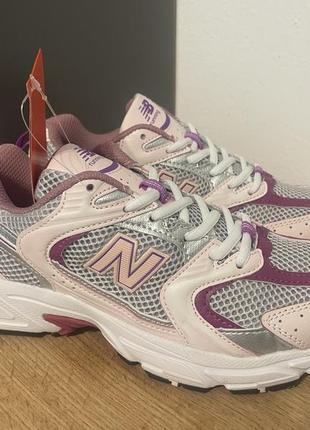 Кроссовки женские new balance
