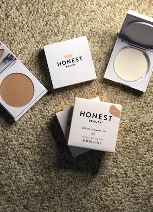 База под макияж honest beauty sand