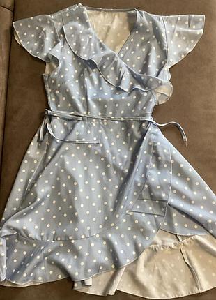 Красивое легкое платье на запах