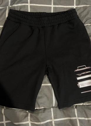 Шорти balenciaga