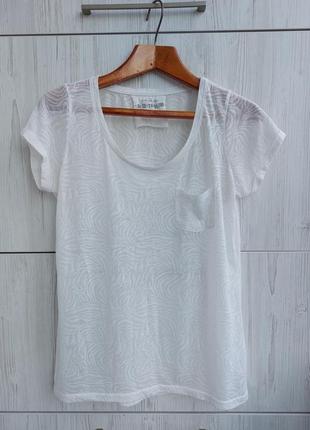 Брендова футболка