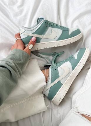 Кроссовки женские в стиле nike dunk low grey/white