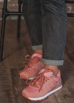 Кроссовки new balance 574, new balance 990, new balance 2002r, Brown nike vomero 5, adidas samba, new balance 1906r, Brown nike air max, new  balance 90606 фото