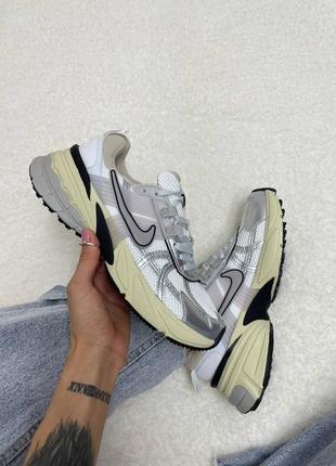 Женские кроссовки jordans nike v2k runtekk "sneakers black metallic silver"