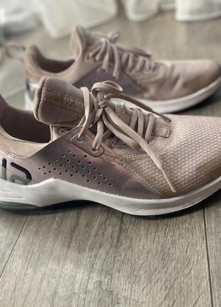 Кроссовки nike air max bella tr3