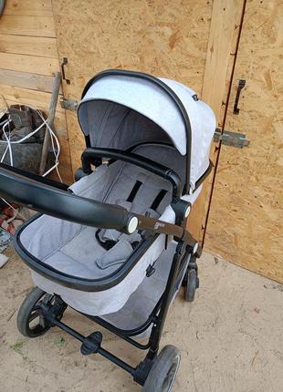 Детская коляска и автокресло немецкой фирмы fillpanther
