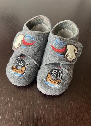 Дитячі капці 20 розміру