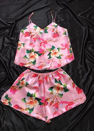 Атласный комплект майка и шорты. женская домашняя одежда.