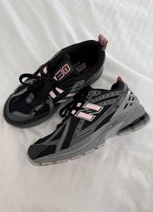 Кроссовки new balance