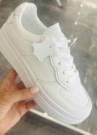 Кроссовки натуральная кожа