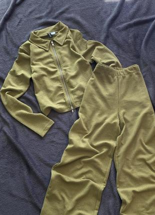 Костюм прогулочный h&m в рубчик лонгслив на молнии рубашка брюки штаны клёш расклешенные п...