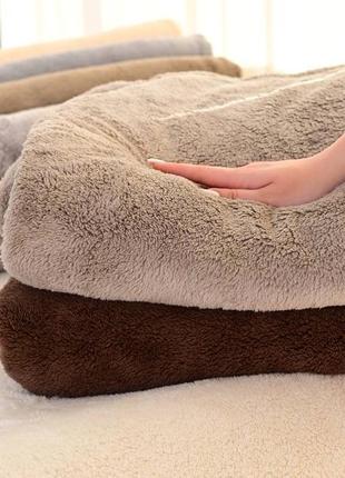 Плед. розмір євро