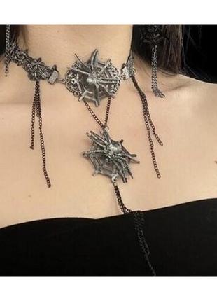 Чокер з павуками та павутиною spider queen сріблястий