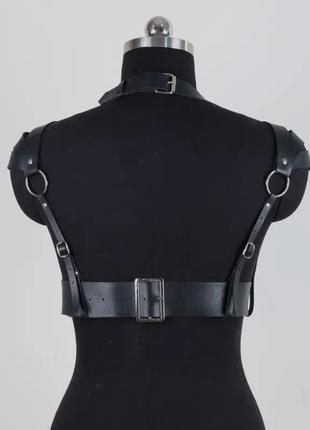 Портупея топ из кожи / кожаная портупея с плечами