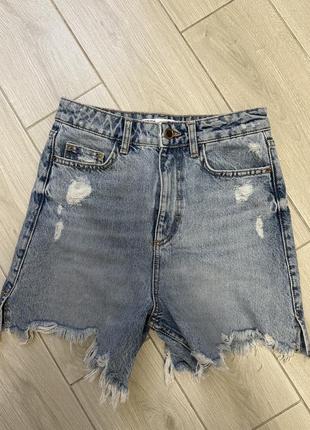 Джинсовые шорты мом бермуды zara