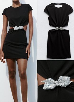 Платье с вырезом и бантом со стразами zara заоа.